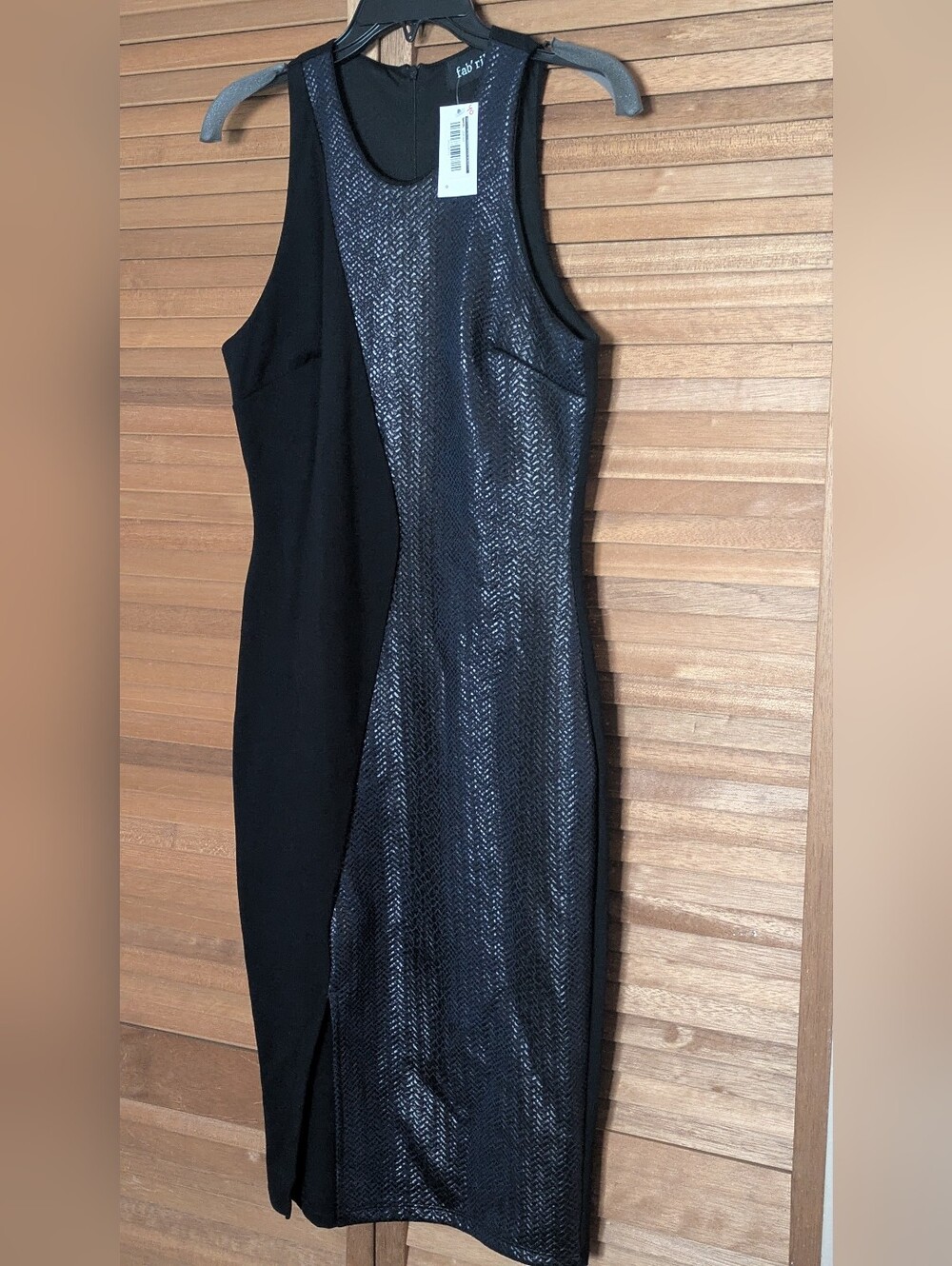 Fab'rik Sleeveless Black Sheath Dress with Textured Panel NWT - Picture 5 of 11